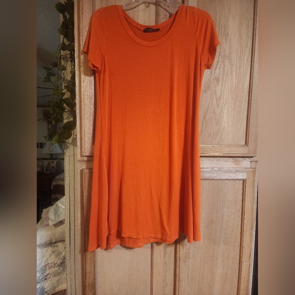 Acting Pro dress University of Tennessee orange